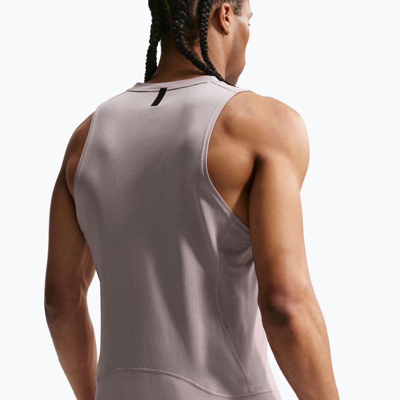 Maglietta da allenamento da uomo Nike Pro Training Dri-Fit light violet ore/black 4