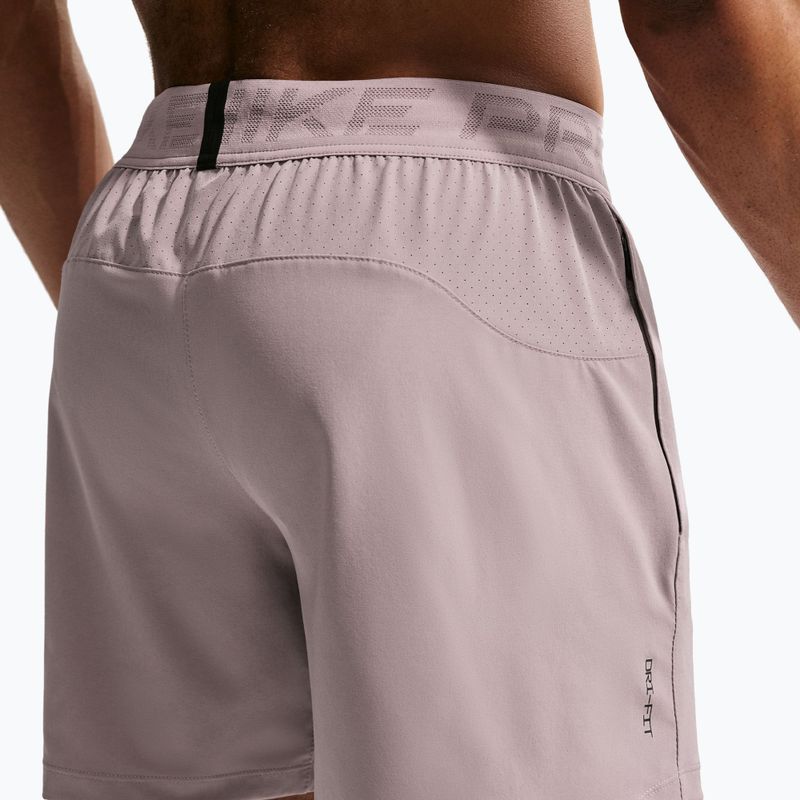 Pantaloncini da uomo Nike Pro Training Dri-Fit 6" light violet ore/black 6