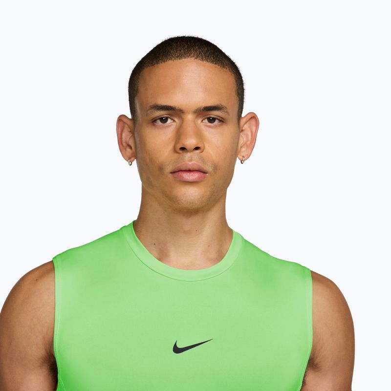 Maglietta da allenamento da uomo Nike Pro Dri-Fit Tight Sleeveless Fitness green strike/black 3