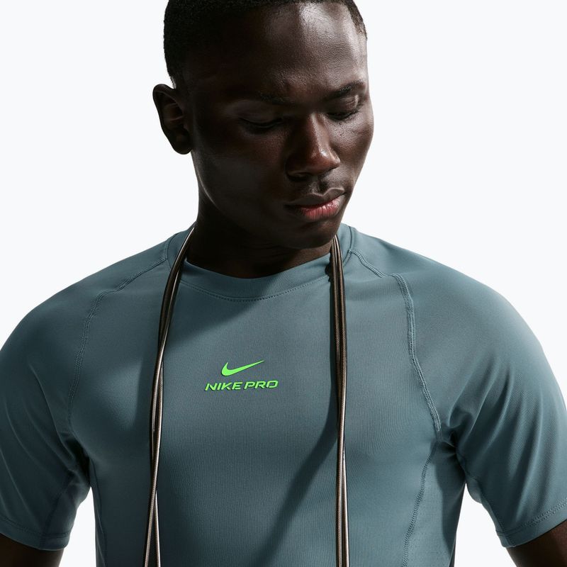 Maglietta da allenamento da uomo Nike Pro Training Dri-Fit mineral slate/green strike 6