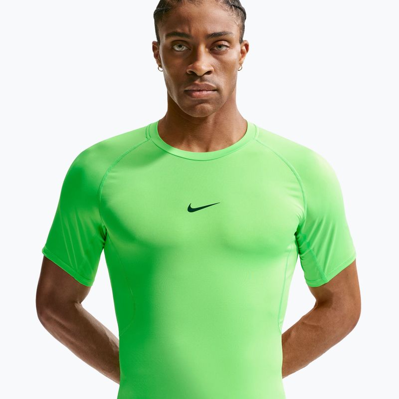 Maglietta da allenamento da uomo Nike Pro Dri-Fit Tight Fitness green strike/black 4