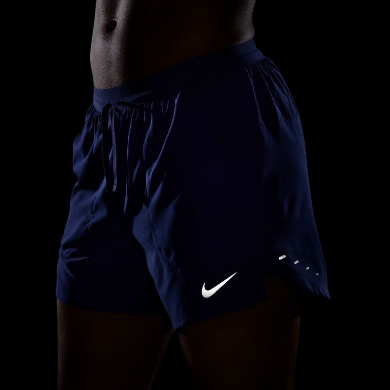Pantaloni corti da uomo Nike Stride Dri-Fit foderati 5" lapis 6
