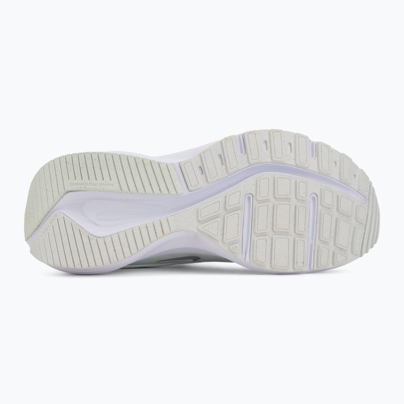 Scarpe da running da donna Nike Downshifter 14 off white/barely green/metallic silver 4