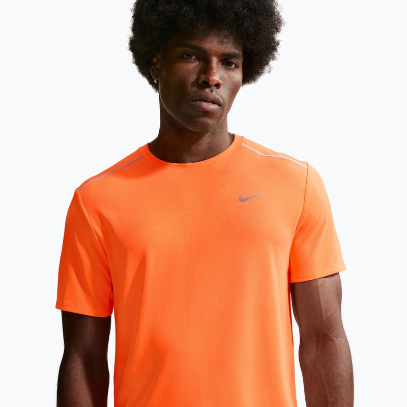 Maglietta da corsa da uomo Nike Miler Dri-Fit UV total orange 4