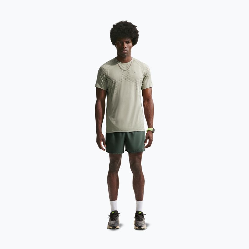 Maglietta da corsa da uomo Nike Stride Dri-Fit ADV spruce fog/light army 2