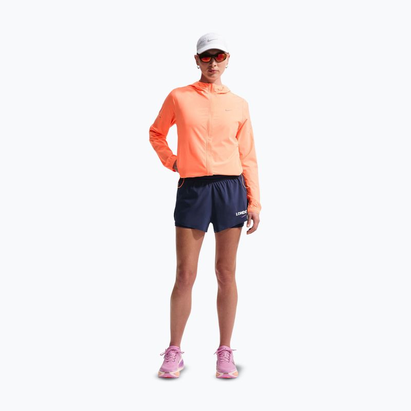 Giacca da running da donna Nike Swift Repel Packable orange pulse 2