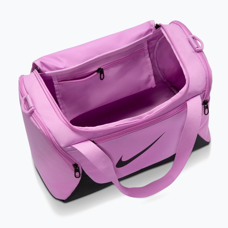 Borsa da allenamento Nike Brasilia Duffel Extra Small 24 l light magenta/black/black 4