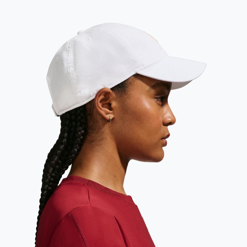 Cappellino con visiera Nike Club Unstructured white 2