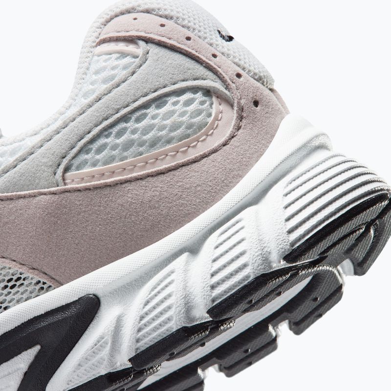 Scarpe per bambini Nike V5 Runner Suede off white/college grey/off white 4