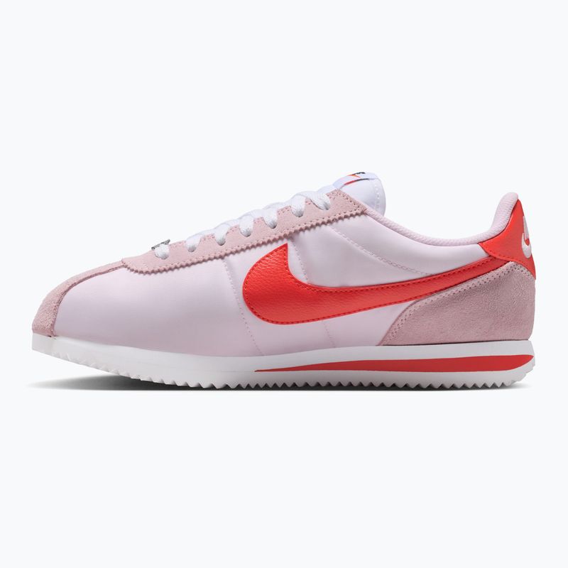 Scarpe da donna Nike Cortez pink foam/white/safety orange/light crimson 2
