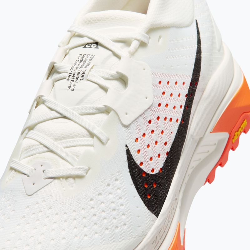 Scarpe da corsa uomo Nike ACG Zegama Trail summit white/phantom/safety orange/black 11