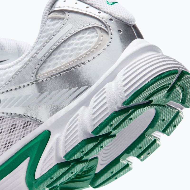 Scarpe Nike V5 RNR whitevast grey/malachite 11
