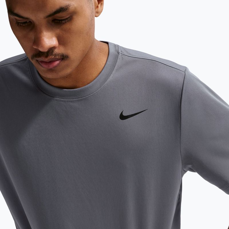 Maglia training da uomo Nike Dri-FIT Training T-Shirt smoke grey/black 5