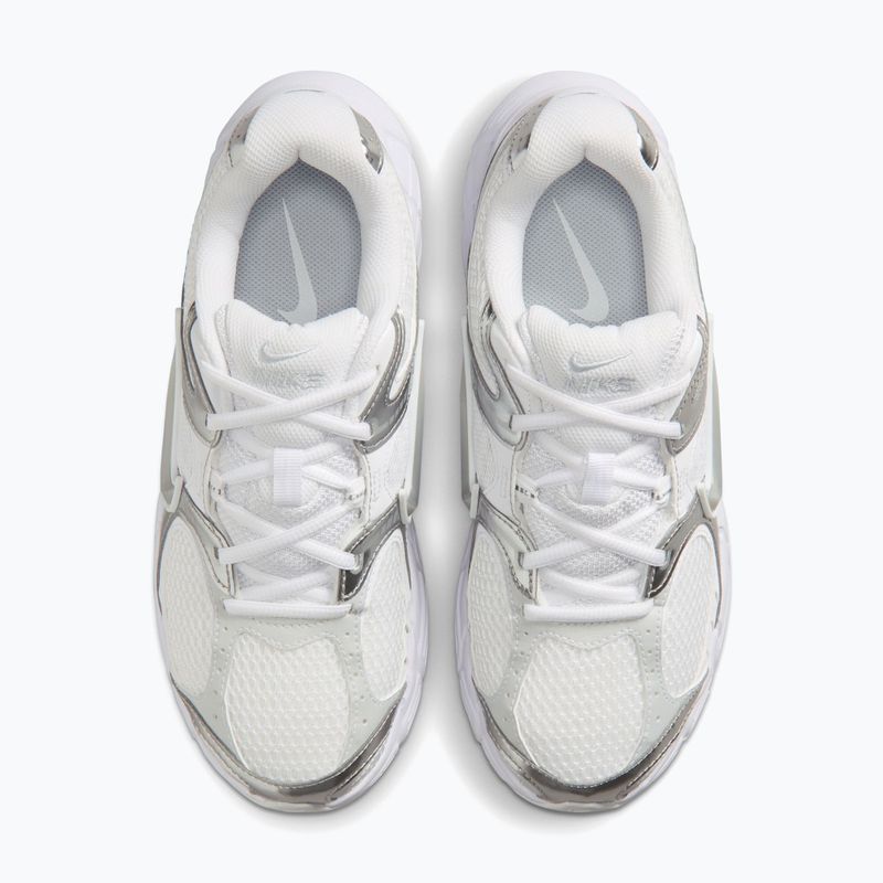 Scarpe da donna Nike V5 RNR white/metallic platinum/metallic silver 4