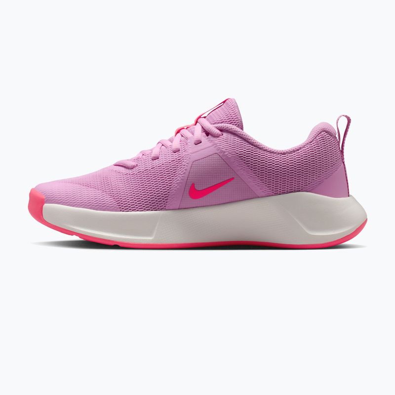 Scarpe da allenamento da donna Nike MC Trainer 3 light magenta/sail/hyper pink 2