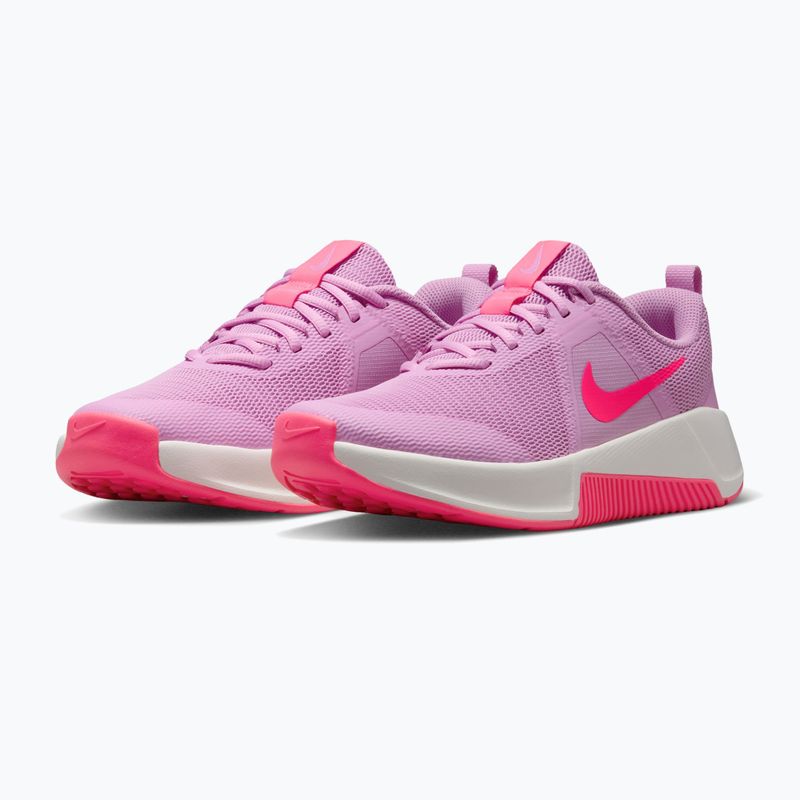 Scarpe da allenamento da donna Nike MC Trainer 3 light magenta/sail/hyper pink 3