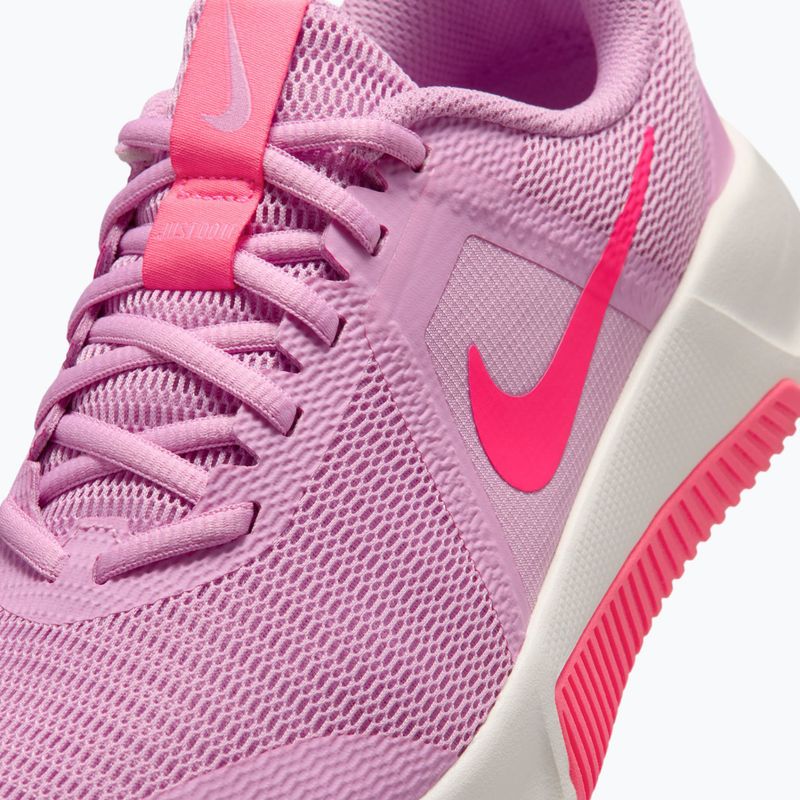 Scarpe da allenamento da donna Nike MC Trainer 3 light magenta/sail/hyper pink 7