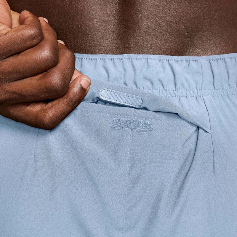Pantaloncini da corsa da uomo Nike Challenger Dri-Fit Brief-Lined 7" hydrogen blue/lapis 4