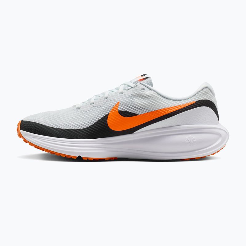 Scarpe da running da uomo Nike Revolution 8 off white/white/black/total orange 2