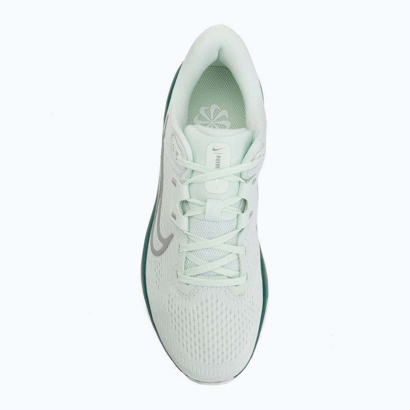 Scarpe da running da donna Nike Quest 6 barely green/white/metallic silver 5