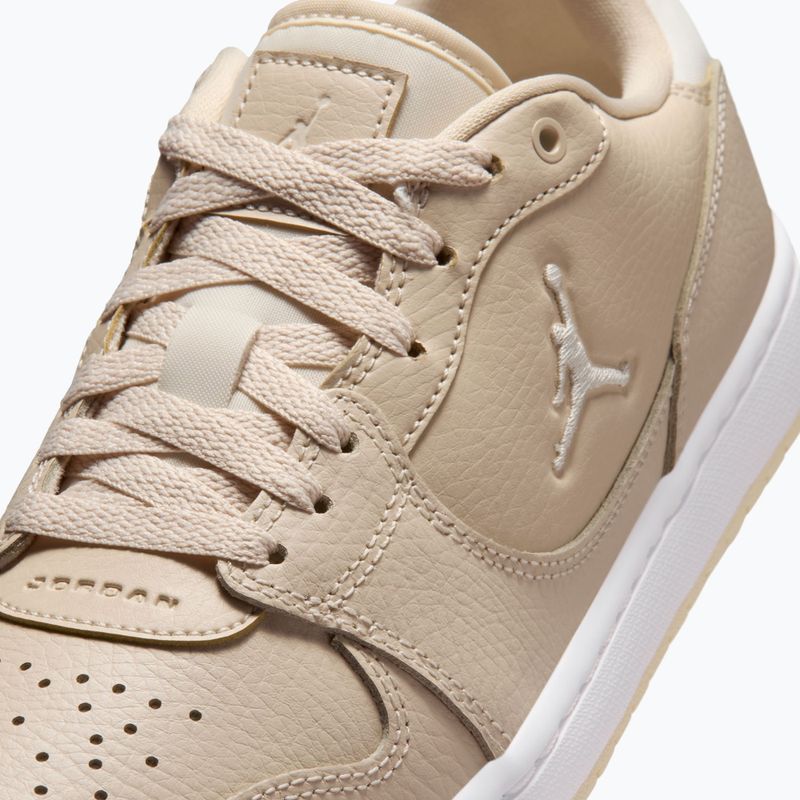 Scarpe da donna Nike Jordan Court Connect Low legend light brown/white/pale ivory 3