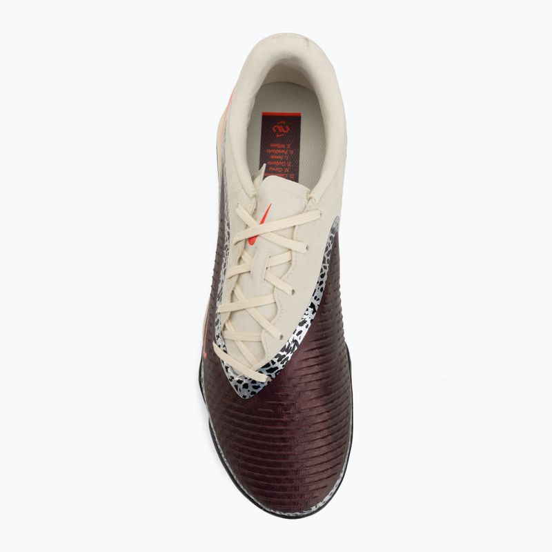 Scarpe da calcio da uomo Nike United Phantom 6 Low Academy TF burgundy crush/fossil/university red 5