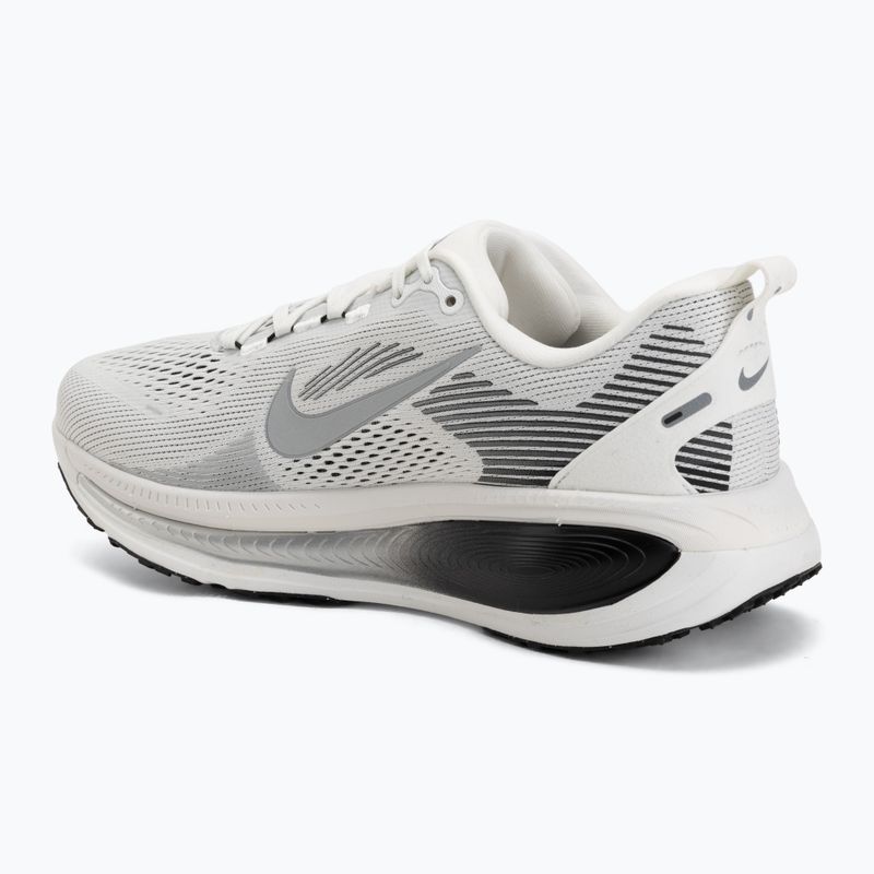 Scarpe da corsa uomo Nike Vomero 18 summit white/metallic silver-black 3