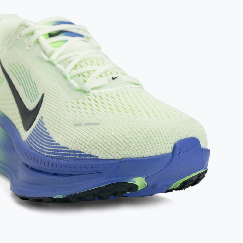 Scarpe da running da uomo Nike Vomero 18 white/volt tint/sapphire/black spruce 7