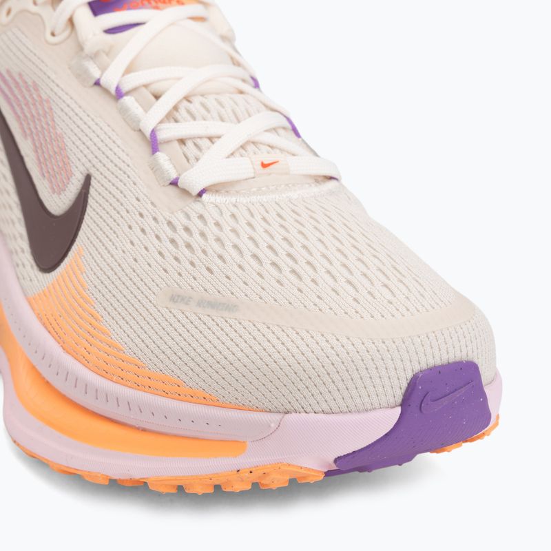 Scarpe da running da donna Nike Vomero 18 chalk/pink foam/bright violet/tattoo 7