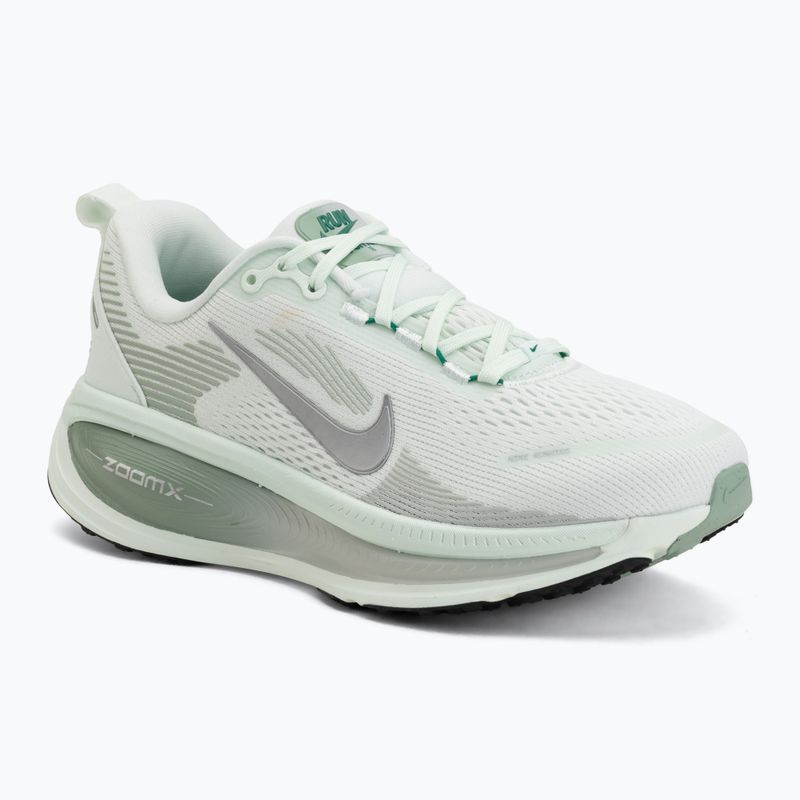 Scarpe da running da donna Nike Vomero 18 barely green/steam/metallic silver