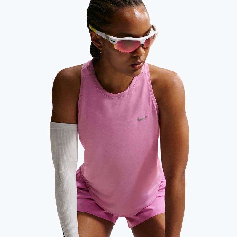 Maglietta da corsa da donna Nike Swift Breathe Dri-Fit light magenta/photon dust 6