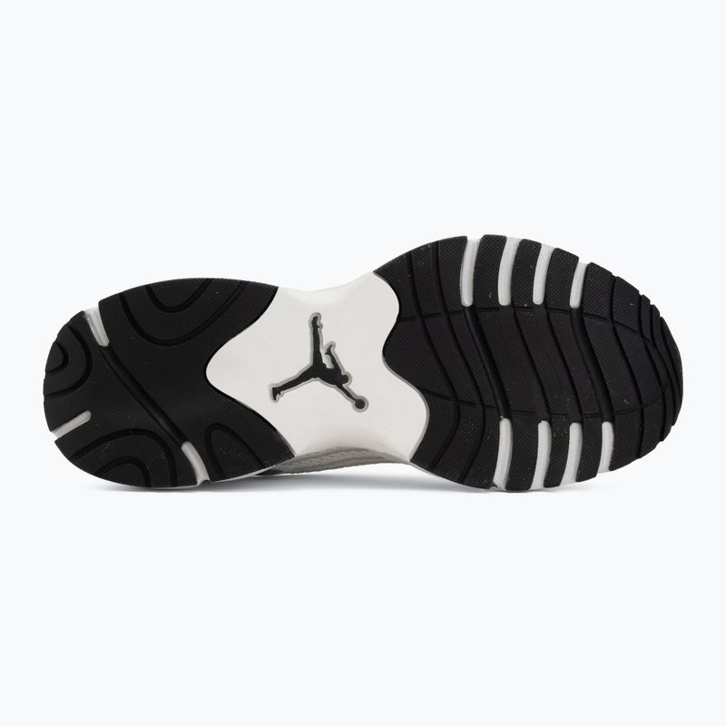 Scarpe da donna Jordan Trunner Flow summit white/metallic silver/black 4