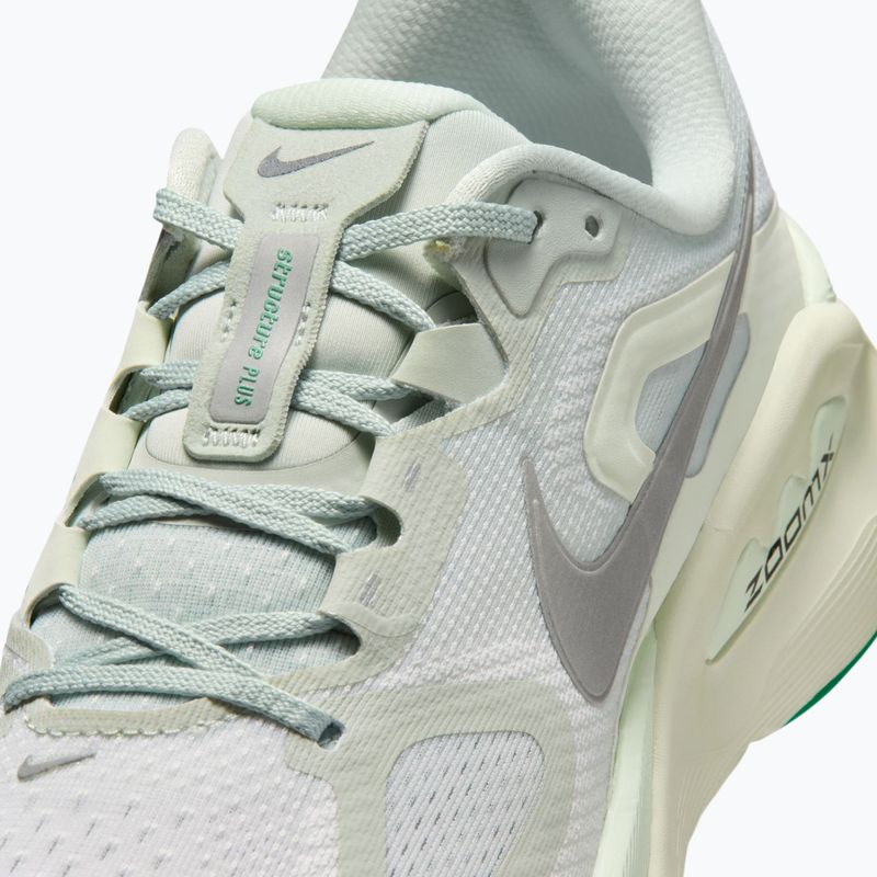 Scarpe da running da donna Nike Structure Plus light silver/metallic silver 3