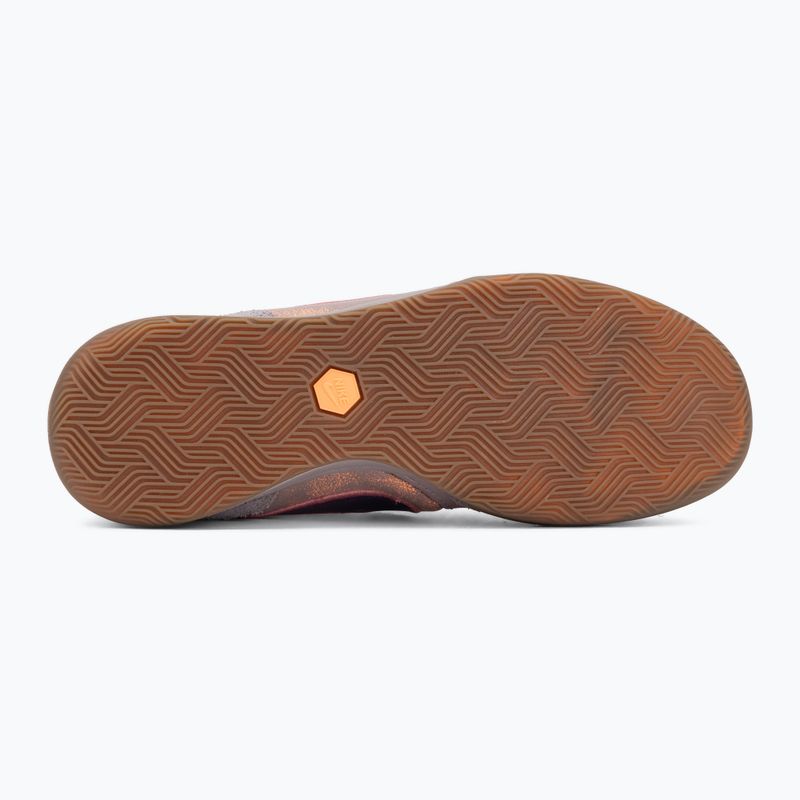 Scarpe da calcio da uomo Nike Tiempo Streetgato PRM IC light violet ore/gum dark brown/peony 4