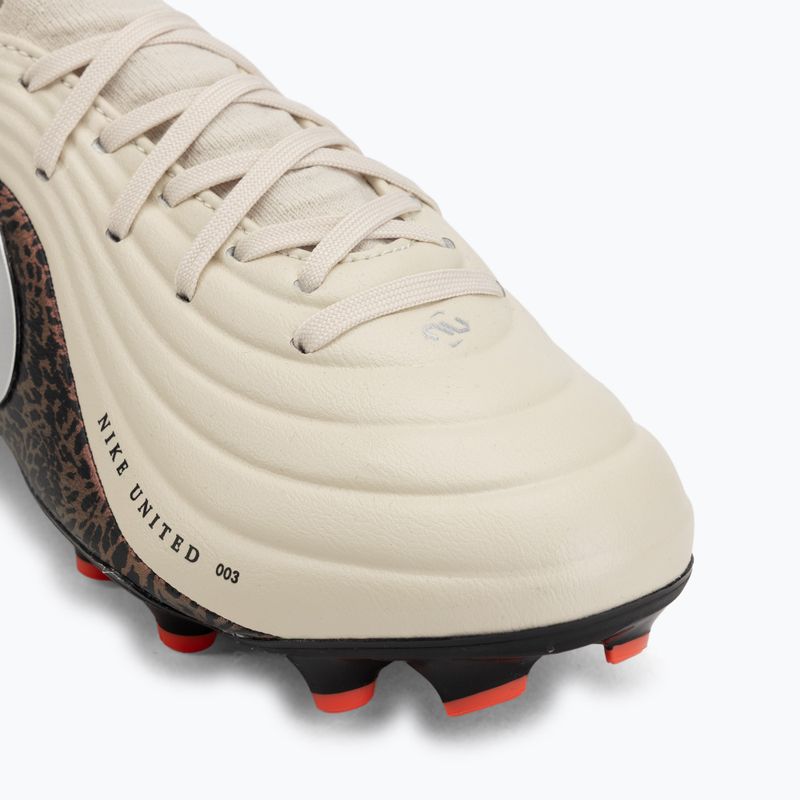 Scarpe da calcio per bambini Nike United Jr. Tiempo Maestro Academy MG fossil/burgundy crush/metallic silver 7