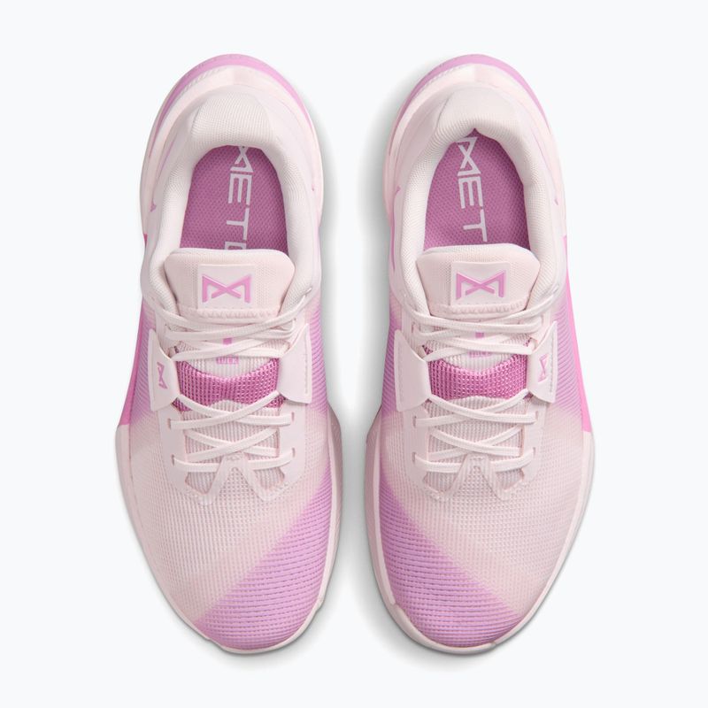 Scarpe da allenamento da donna Nike Metcon 10 pearl pink/light magenta/light magenta 5