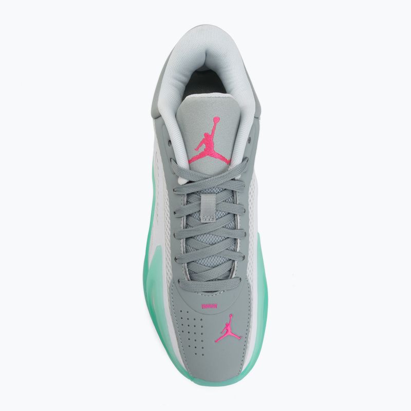 Scarpe da basket da donna Nike Jordan Heir Series 2 white/metallic silver/light pumice 5
