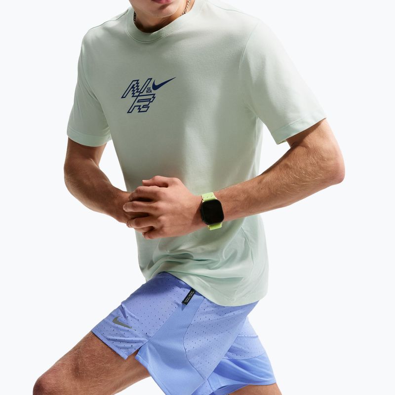 Pantaloncini da corsa da uomo Nike Challenger Dri-Fit Breathe 7" royal pulse/royal pulse 4