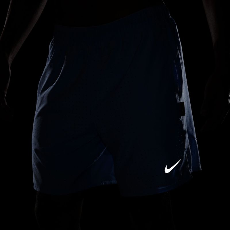 Pantaloncini da corsa da uomo Nike Challenger Dri-Fit Breathe 7" royal pulse/royal pulse 7