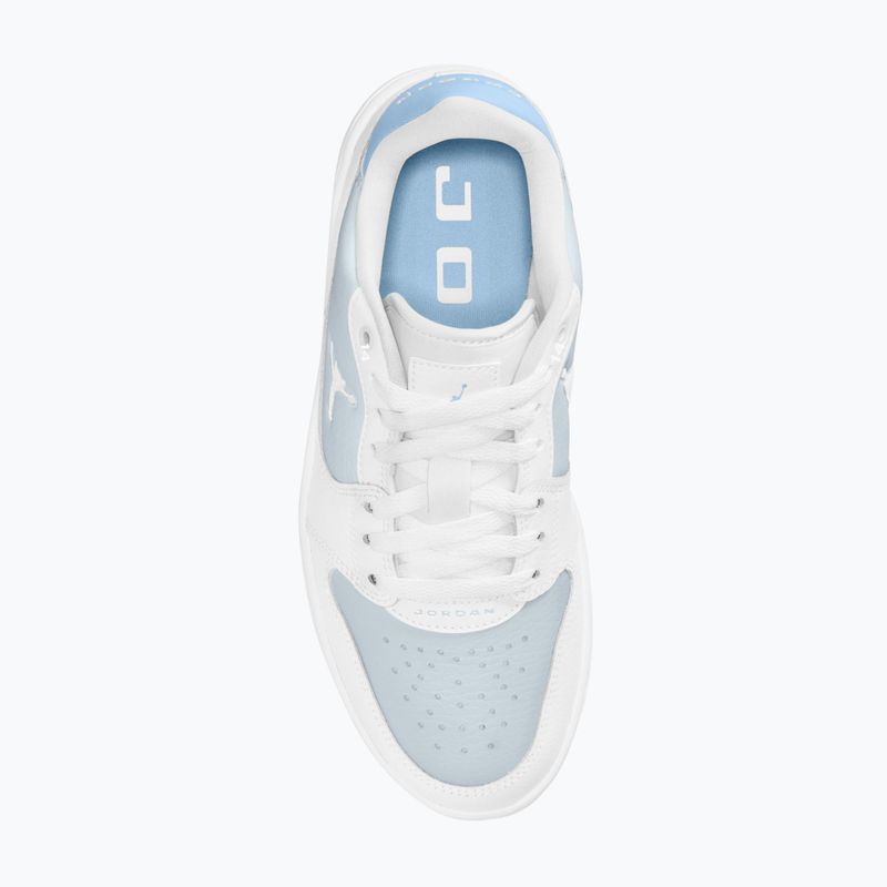 Scarpe da donna Nike Jordan Court Connect Low white/aura/psychic blue 4