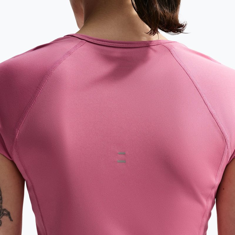 Maglietta da corsa da donna Nike Swoosh Run Dri-Fit peony/photon dust/white 6