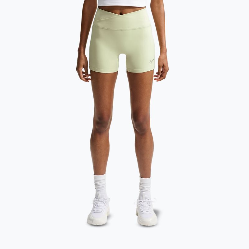 Pantaloncini da donna Nike One Biker 5" olive aura 2