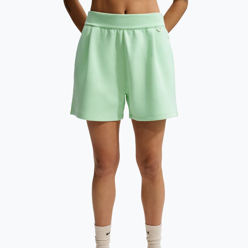 Pantaloncini da allenamento da donna Nike 24.7 ImpossiblySoft cucumber calm/illusion green