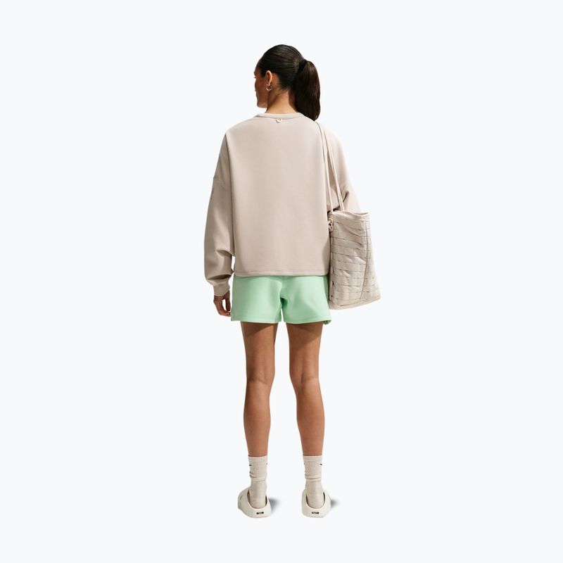 Pantaloncini da allenamento da donna Nike 24.7 ImpossiblySoft cucumber calm/illusion green 3