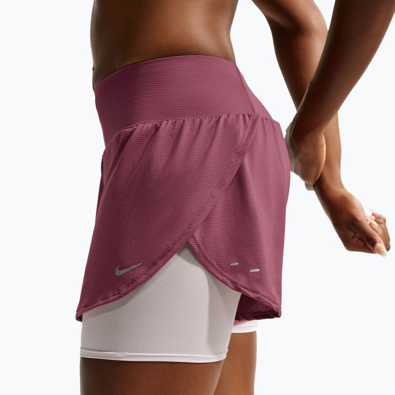 Pantaloncini da corsa da donna Nike Flow pink smoke 5