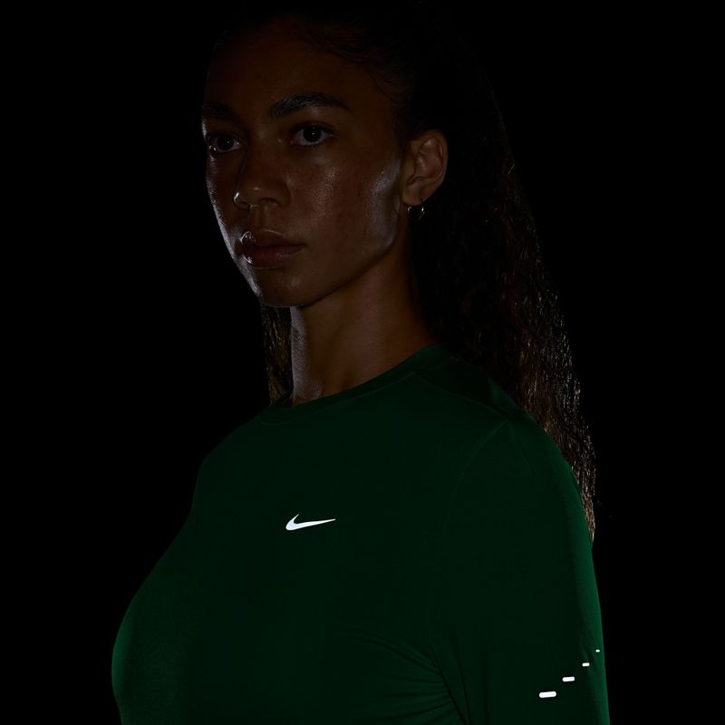 Longsleeve da running donna Nike Swift Dri-FIT UV illusion green 4