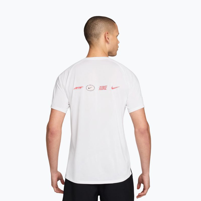 Maglia da corsa da uomo Nike Stride white 2