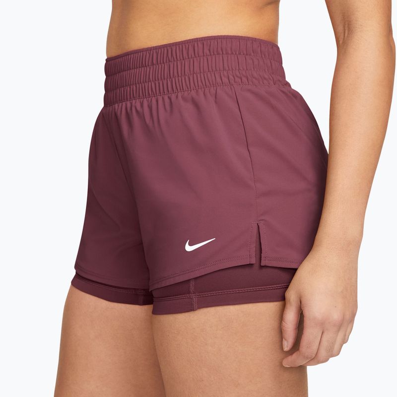 Pantaloncini da allenamento da donna Nike One pink smoke/white 3