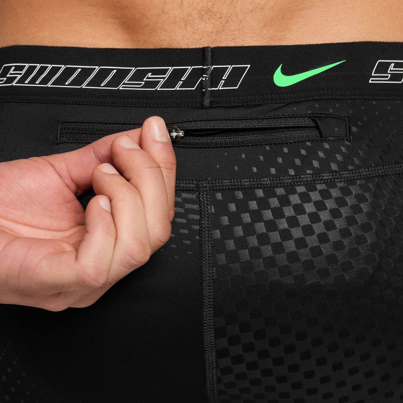 Pantaloncini da corsa da uomo Nike Stride black/illusion green 4