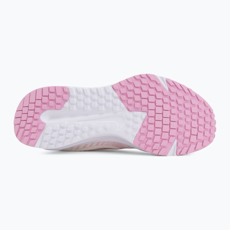 Scarpe da corsa donna Nike Run Defy sail/white/pink rise/pink smoke 4